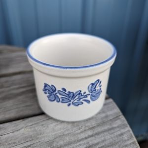 Set of 2 Pfaltzgraff Dip bowls